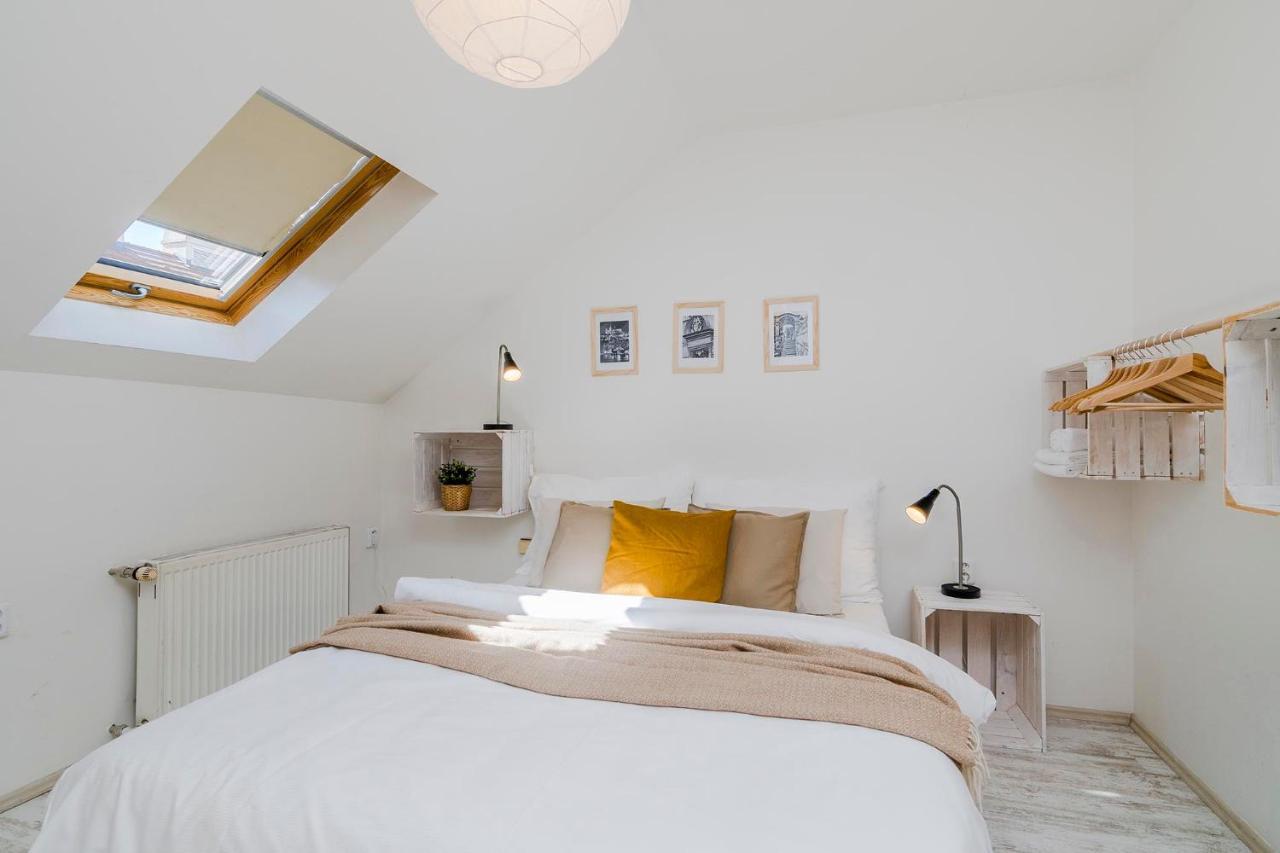 Apts In Old Town Prague By Michal&Friends מראה חיצוני תמונה