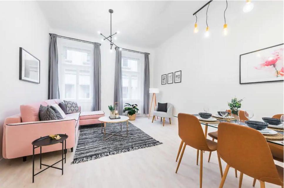 Apts In Old Town Prague By Michal&Friends מראה חיצוני תמונה